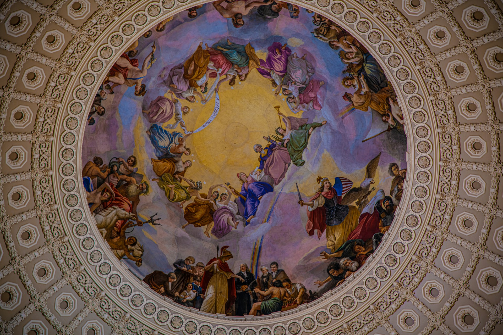 A federal government building, representing the public-sector institutions Made In Tandem partners with
